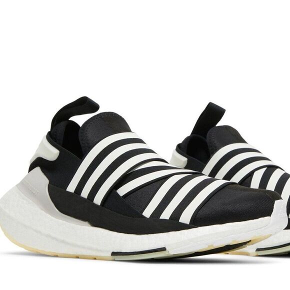 Adidas Y-3 Ultra Boost 22 Black Core White Chalk Pearl Small Size 6.5 Mens 7.5 W - Picture 1 of 8